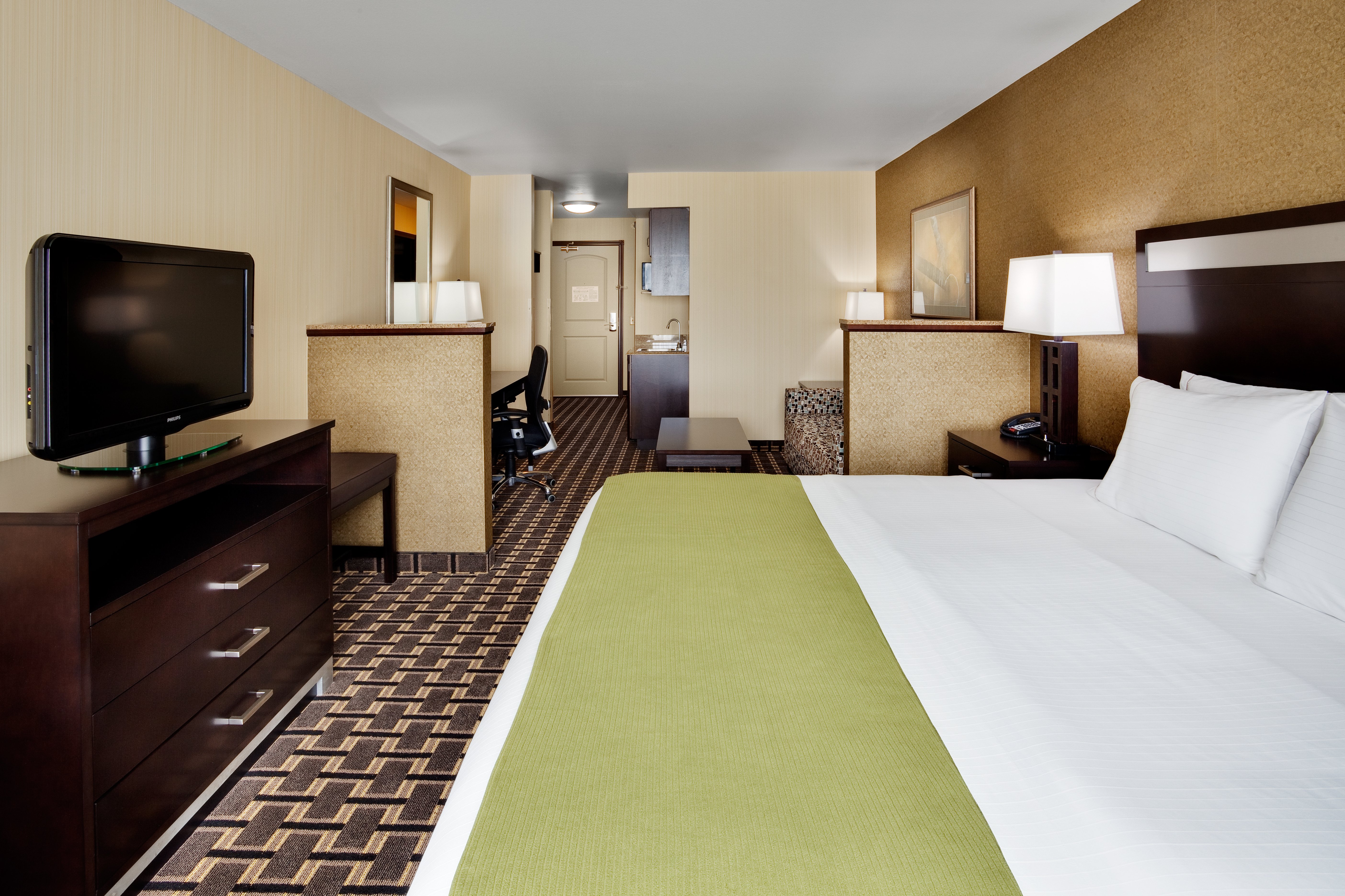 Holiday Inn Express Suites Limerick Pottstown 23/50