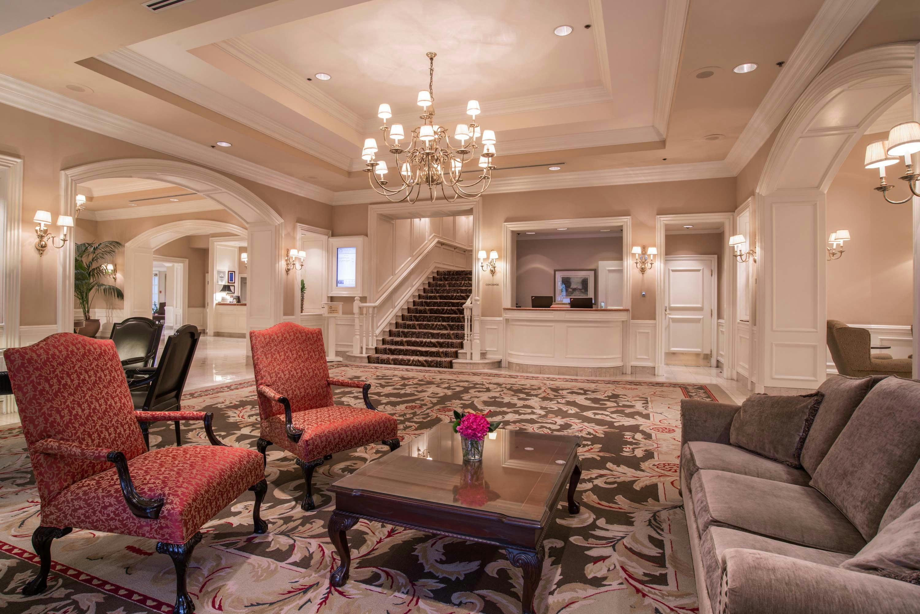 Sutton Place Hotel 36/55