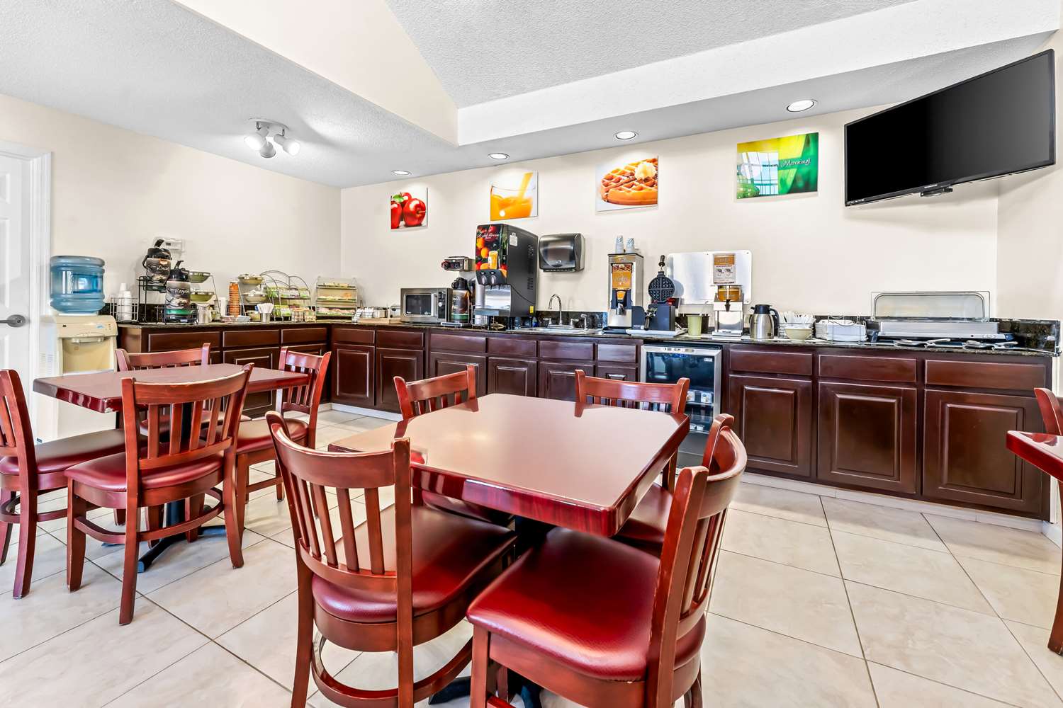 Quality Inn Eastman 30/43