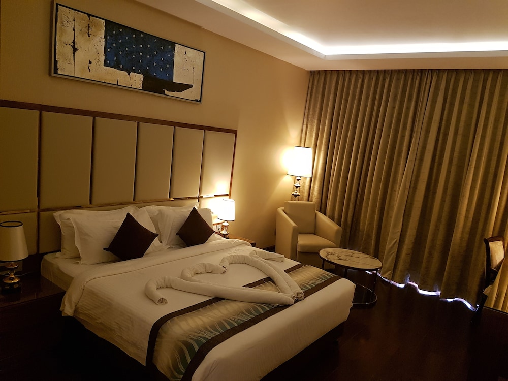 Meridian Bay Resort and Spa Kundapur 6/53
