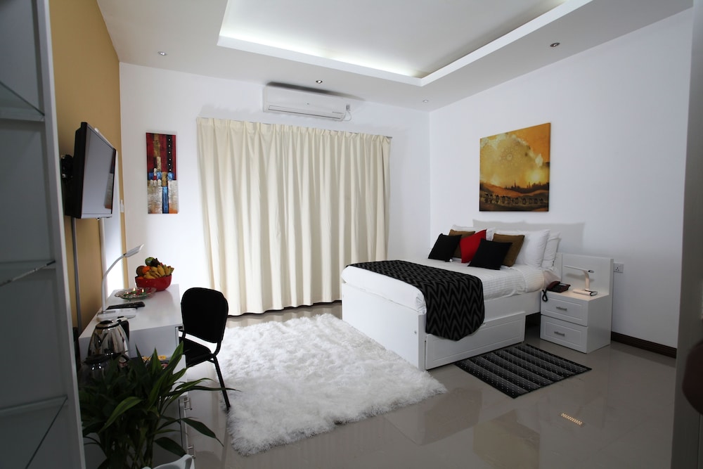 Ayaana Boutique Hotel 12/45