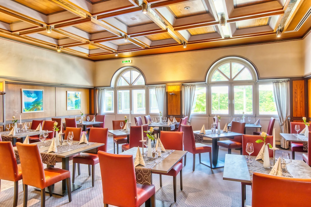 HOTEL SONNENGARTEN 42/60
