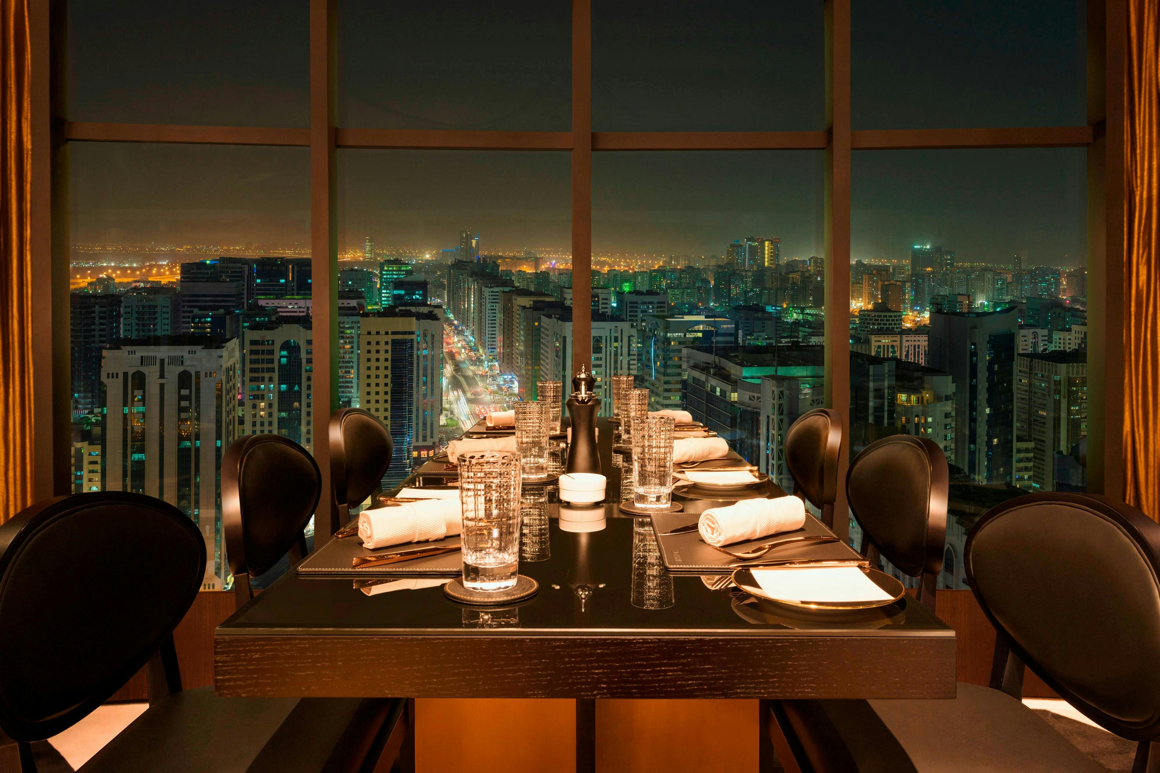 Le Royal Meridien Abu Dhabi 25/50