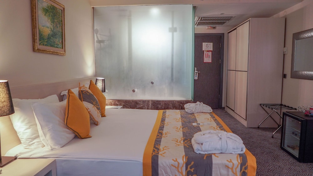 Koza Suite Hotel 43/70