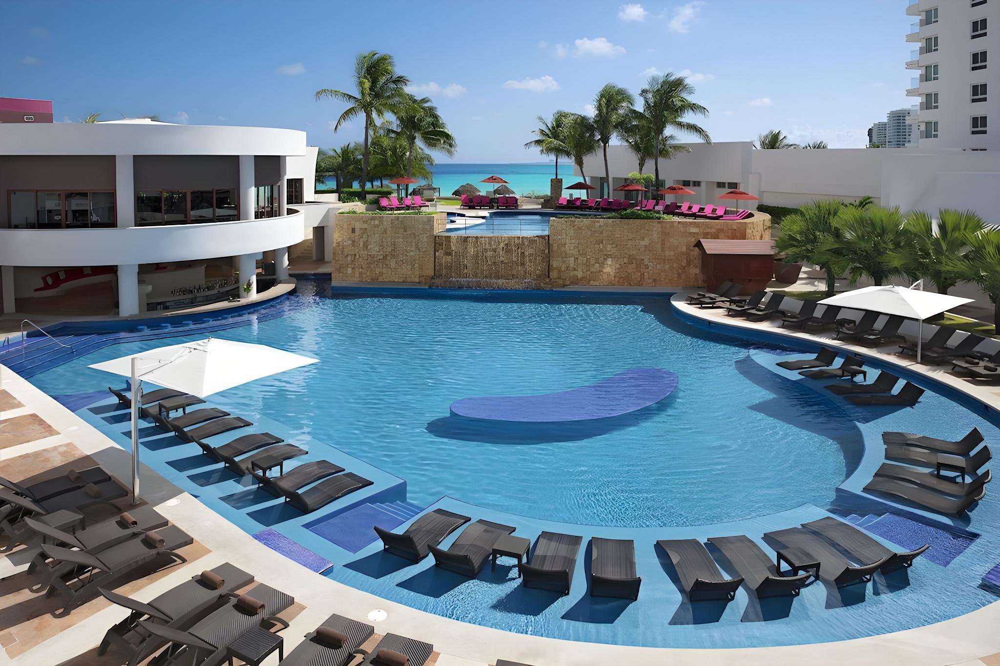 Krystal Grand Cancun All Inclusive in CANCUN