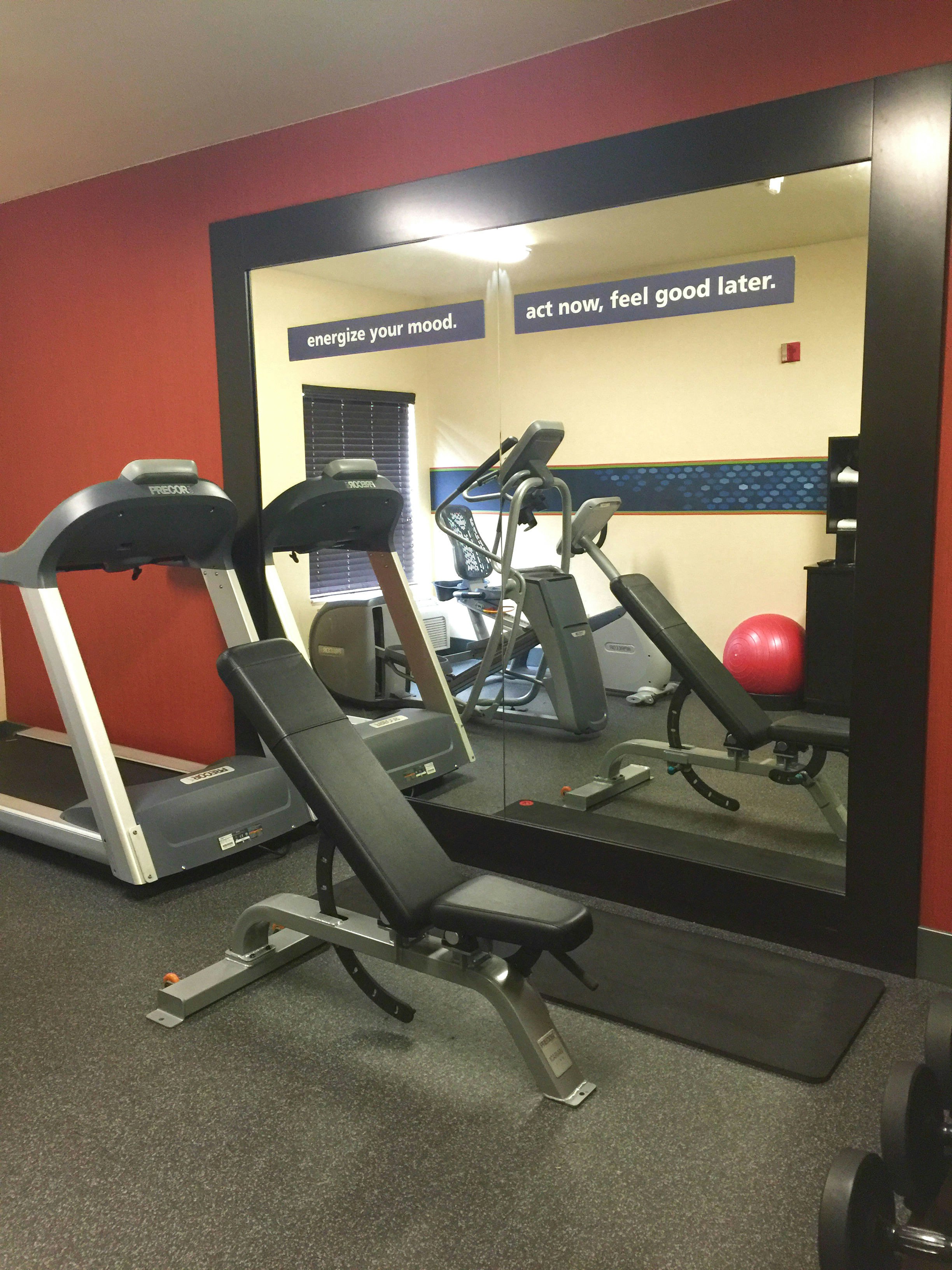 Hampton Inn Sacramento Rancho Cordova 22/43