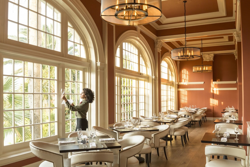 Grand Galvez Resort, Autograph Collection 47/62