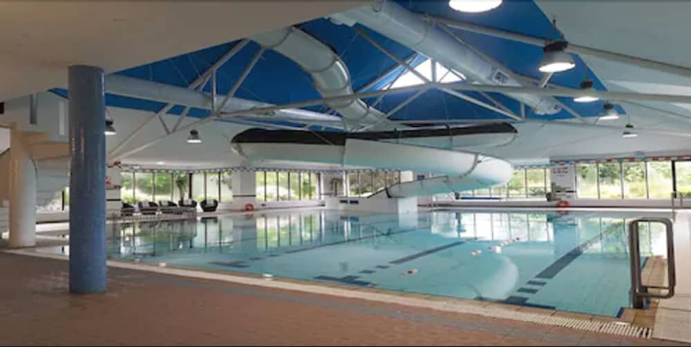 Lakeside Hotel And Leisure Centre 39/60