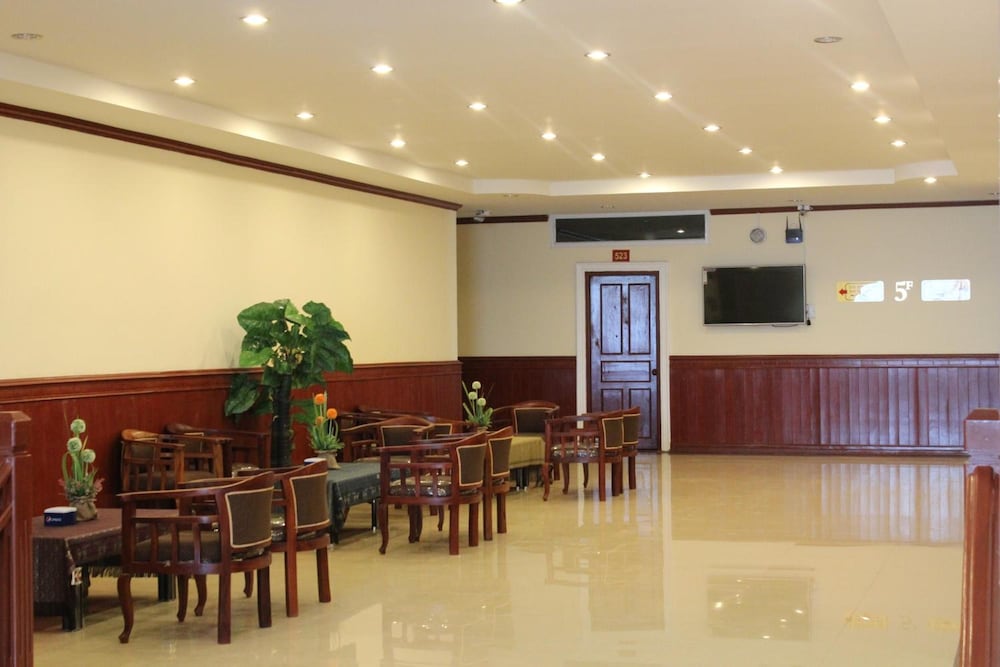Sengkeo Hotel 47/50