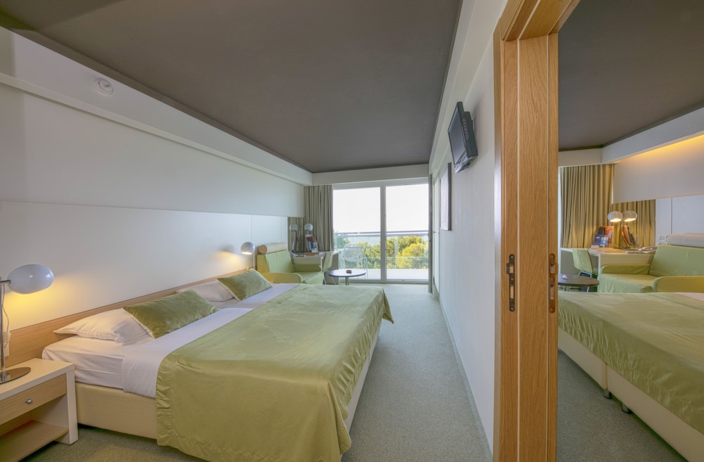 Family Hotel Vespera 20/71