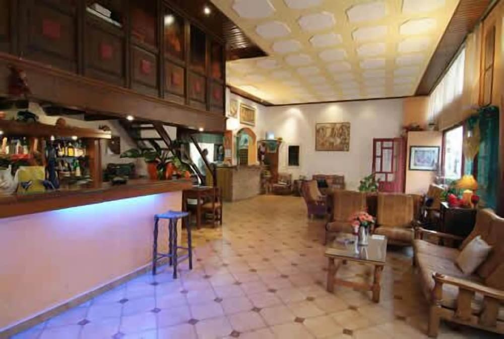 Aiolos Hotel 28/42