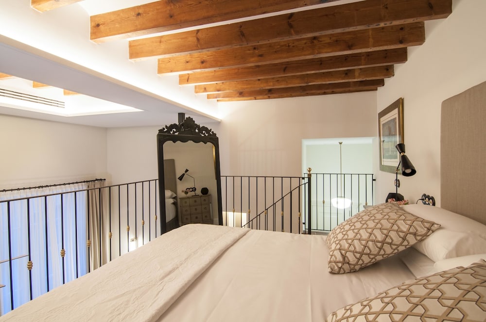 Hotel Gloria de Sant Jaume 23/71