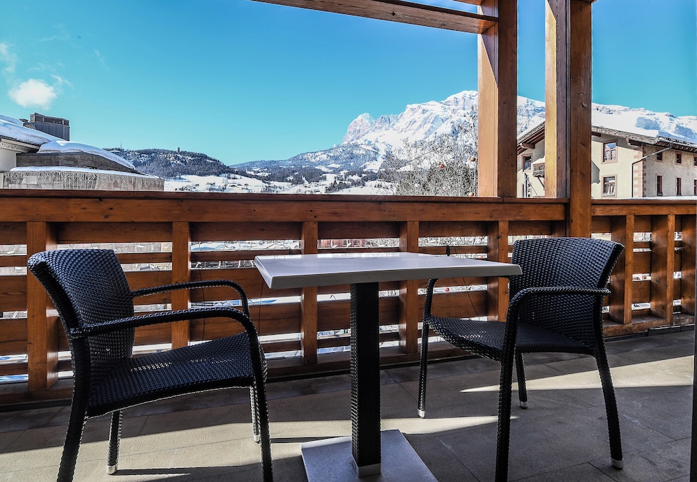 Radisson Residences Savoia Palace Cortina d’Ampezzo 52/65
