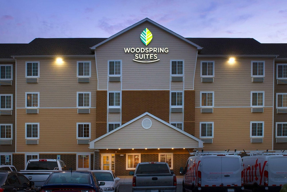Woodspring Suites Chicago Romeoville 3/33