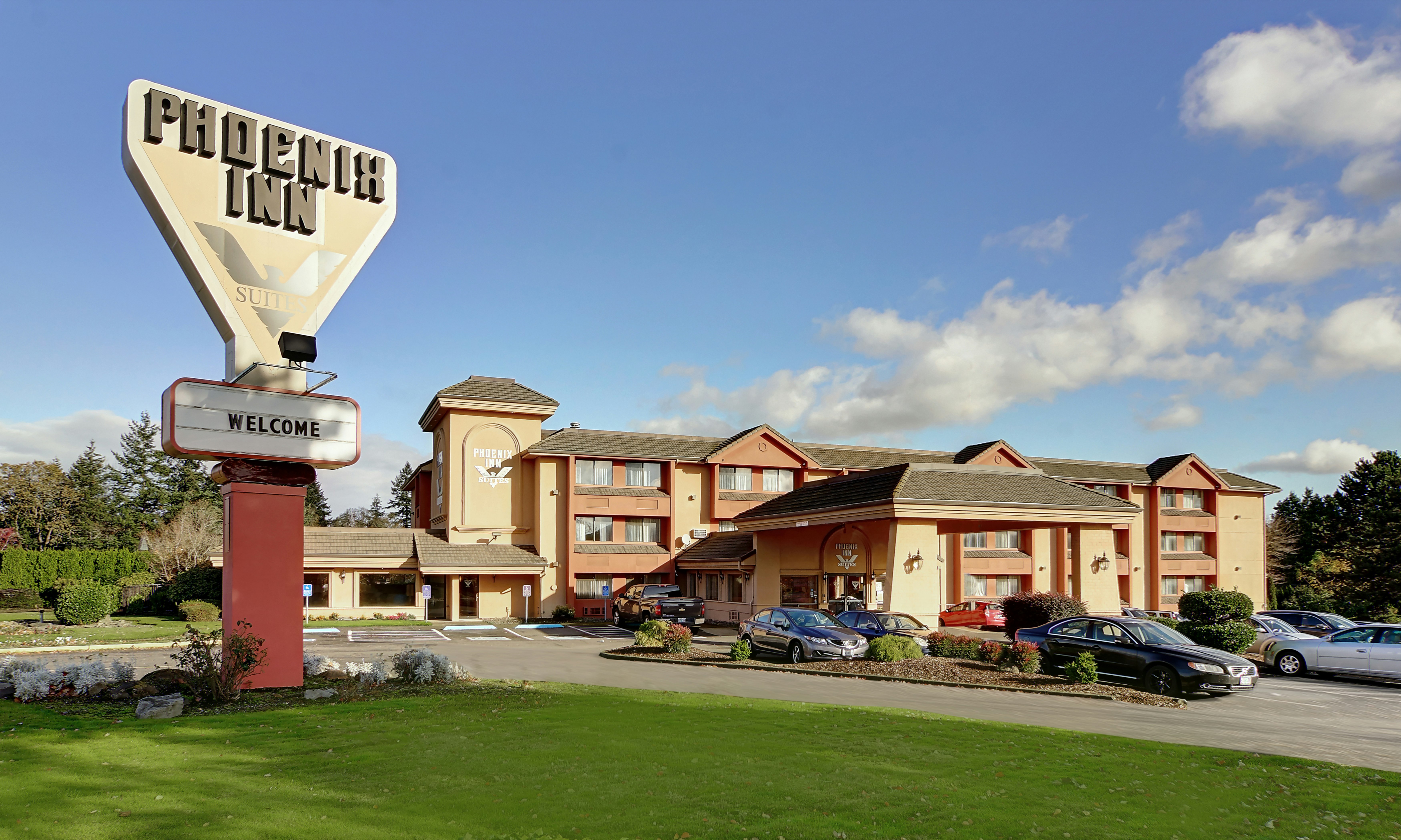 Phoenix Inn Suites South Salem 55/57