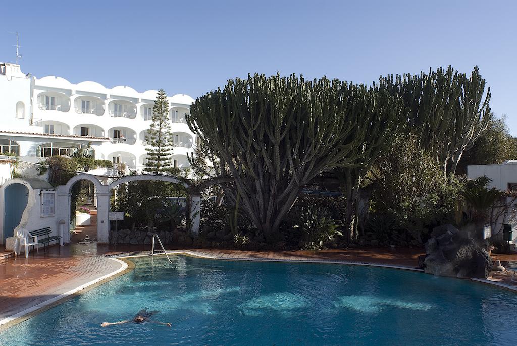Hotel Terme Villa Teresa 18/19