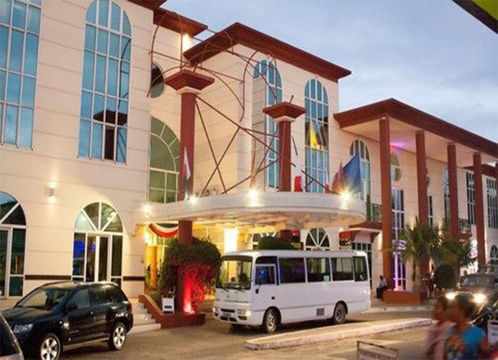 Le Grand Hotel Diego 40/50