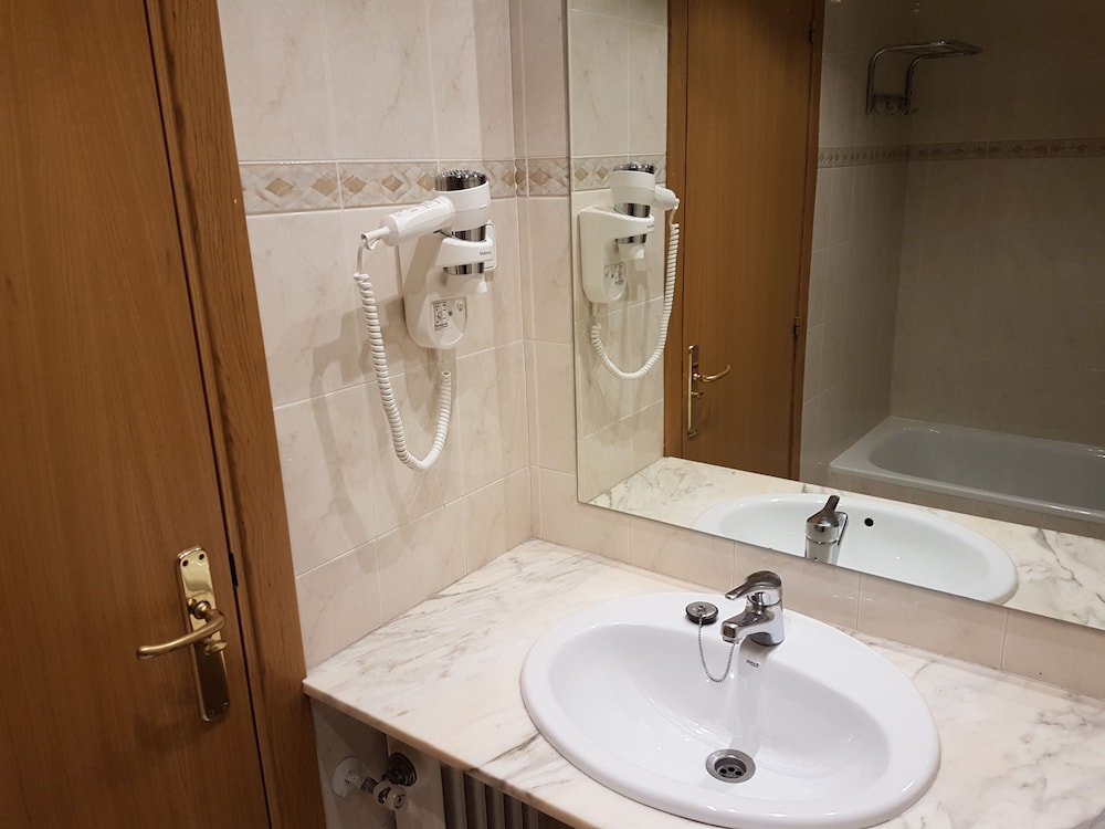 Hotel Guineu 15/54