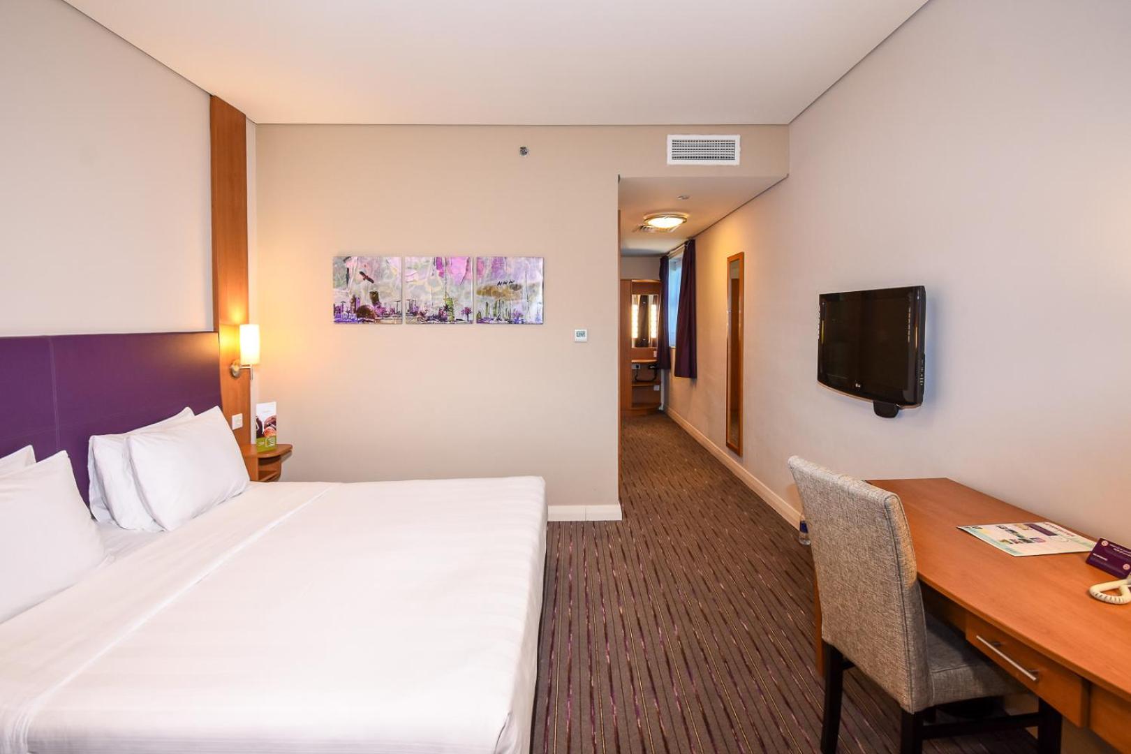 Room, Double Bed, Smoking