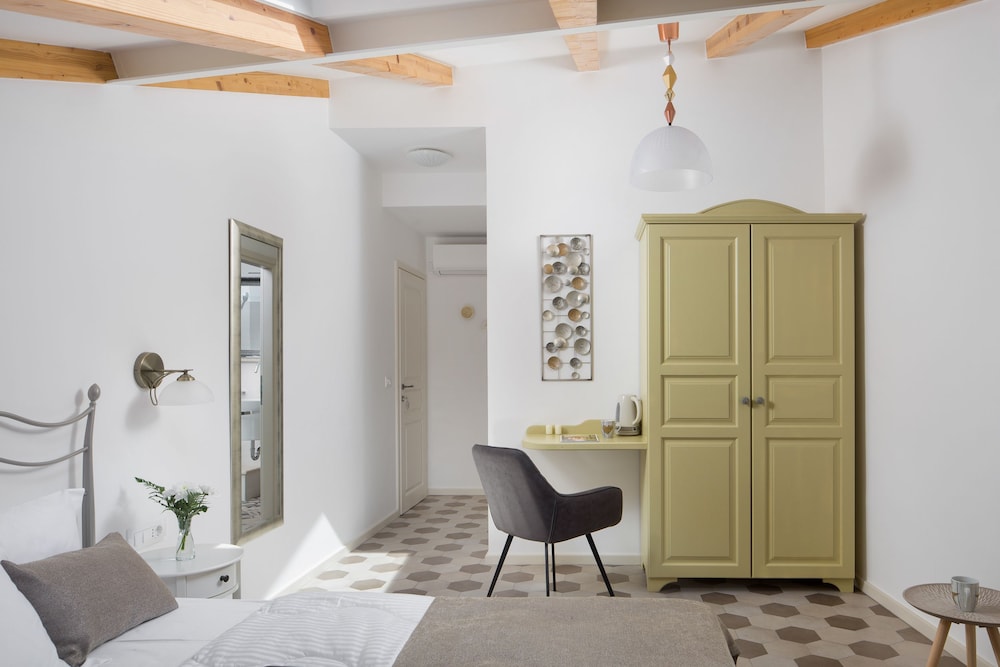Noemi's Rooms - Adults Only 52/62