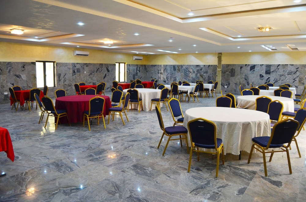 Residency Hotel Twin House 16/26