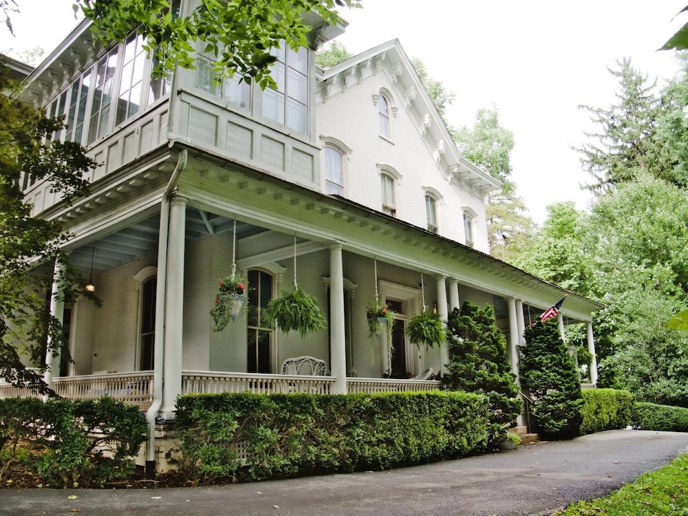 Susquehanna Manor Inn 1/42