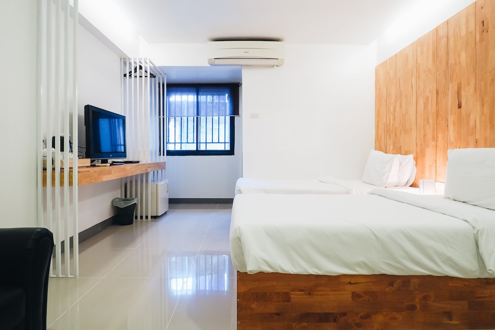 Loyy Hotel 15/53