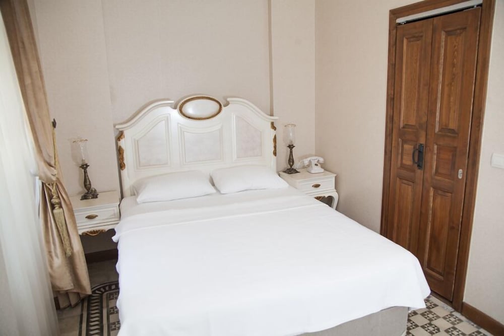 Cankaya Konaklari Boutique Hotel - Special Class 13/44