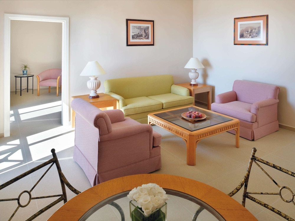 Grand Mercure Petra 57/91