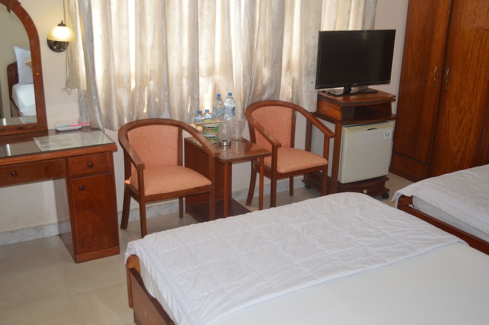 Hanh Phuc Hotel 15/55