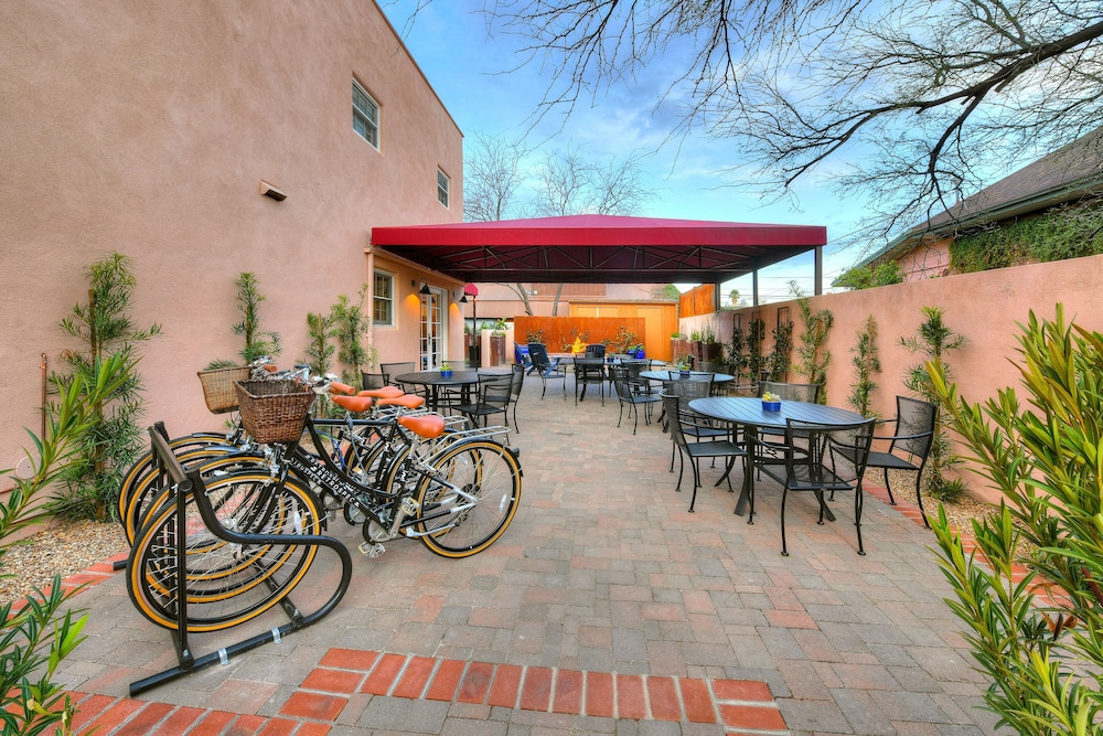 The Armory Park Inn 1/50