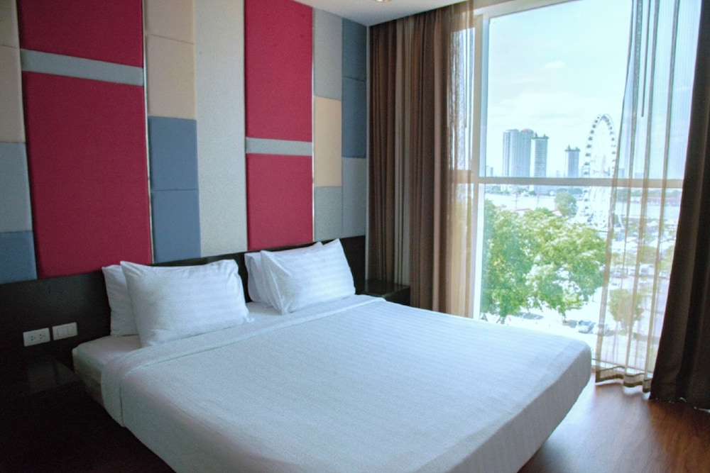 جناح جونيور بسرير كينج بإطلالة على النهر، The Sunreno Hotel Bangkok 3/10