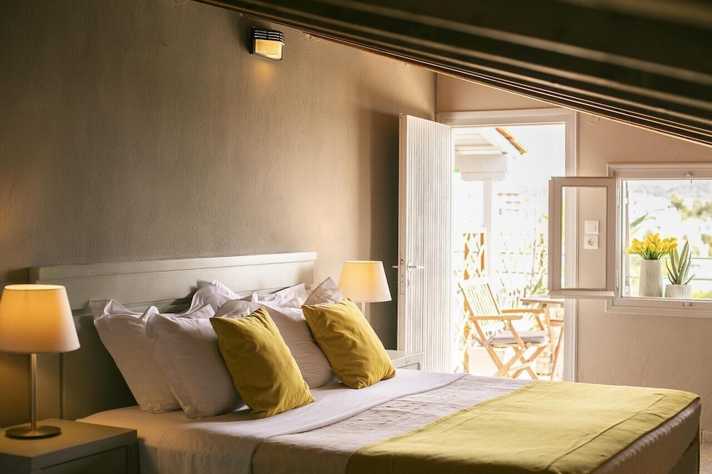 Nimfi Hotel, Skiathos 18/50