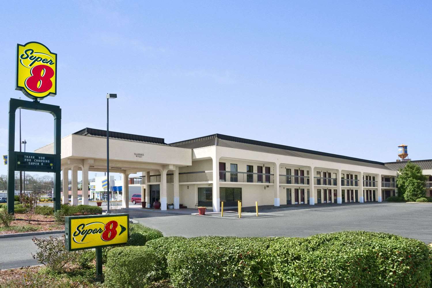 Super 8 by Wyndham Oxford 3/15