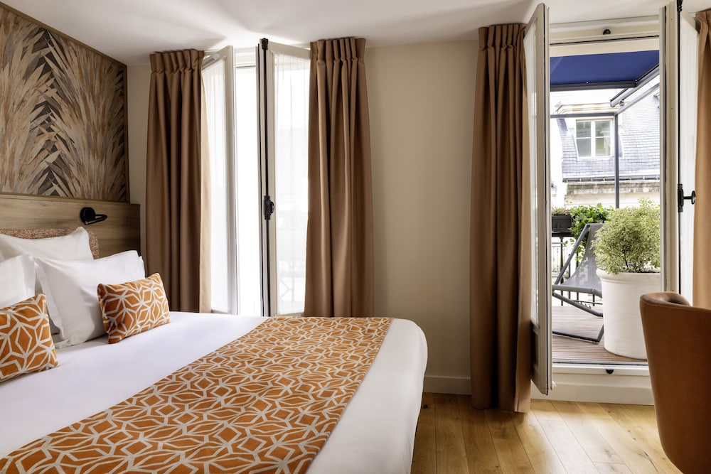 DELUXE, SUITE, TERRACE