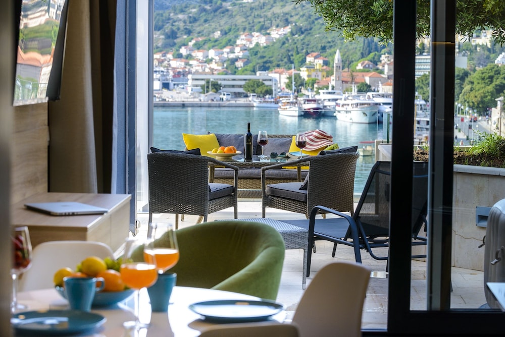 Adriatic Deluxe Apartments 57/73