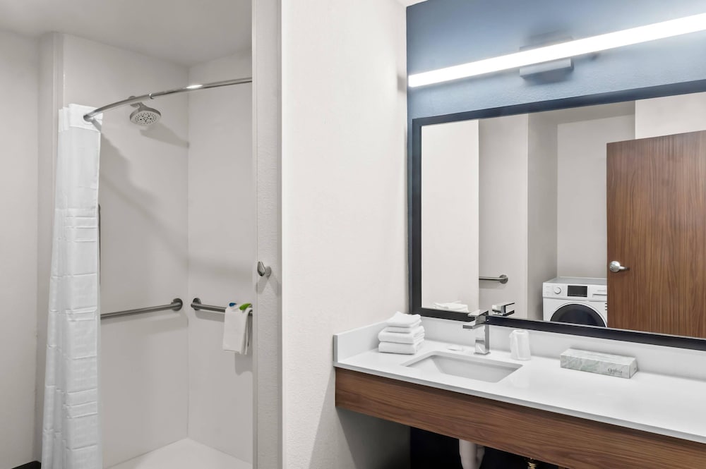 Everhome Suites Bowling Green 47/53
