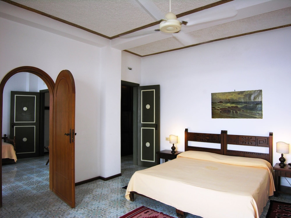 Hotel Carasco 11/71
