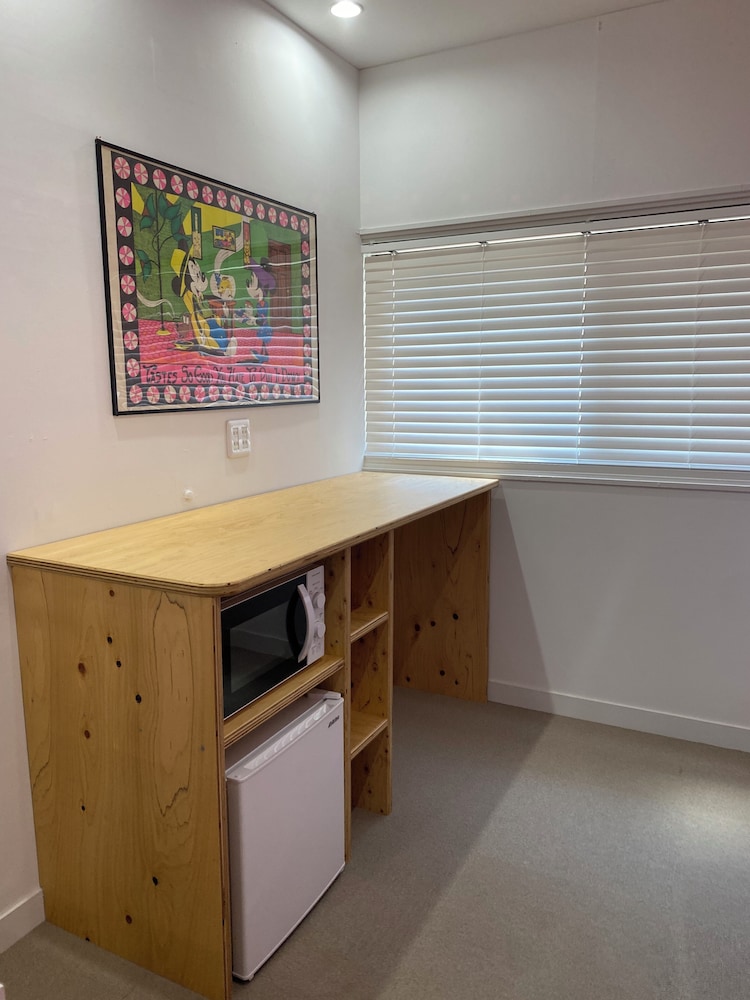 Traditional Apartment - Hostel 10/68