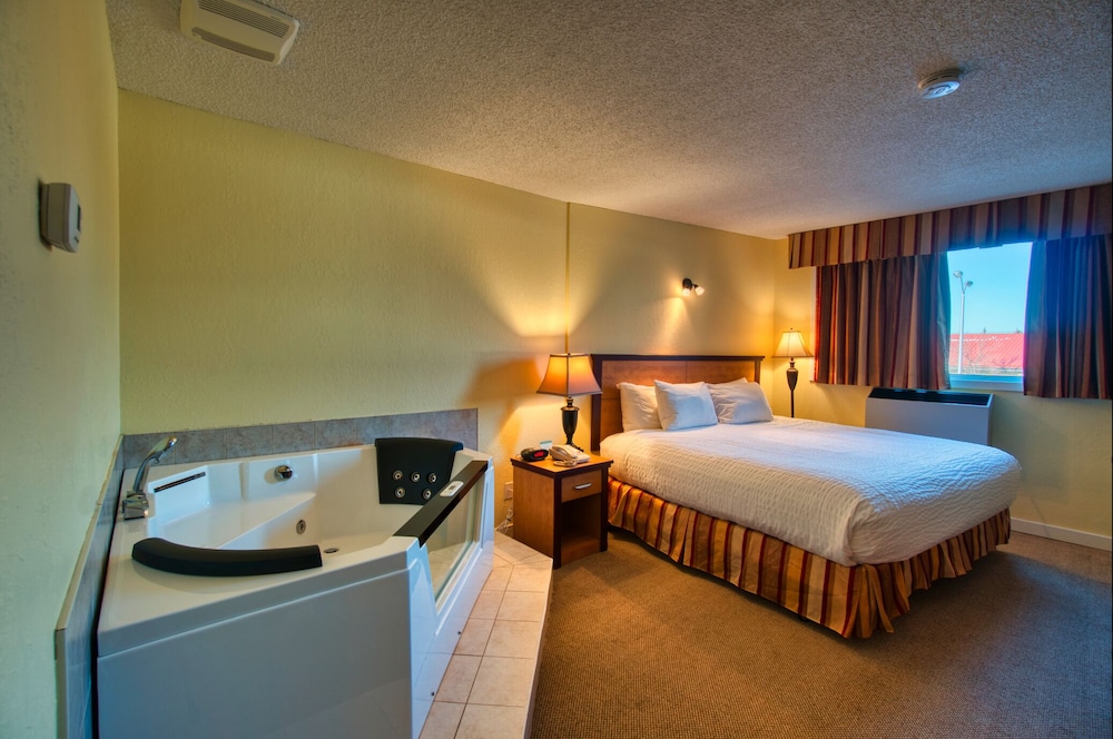 Park West Inn 11/42