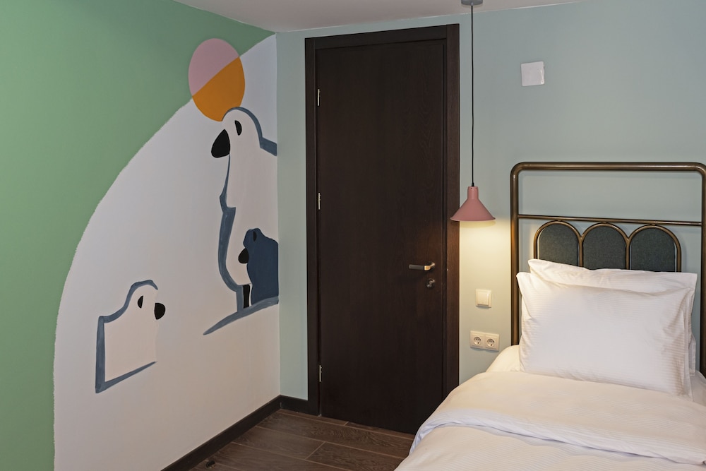 Hotel Paliani 27/62