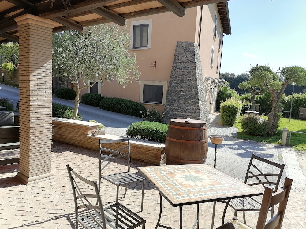 Relais Castrum Boccea Hotel 62/69