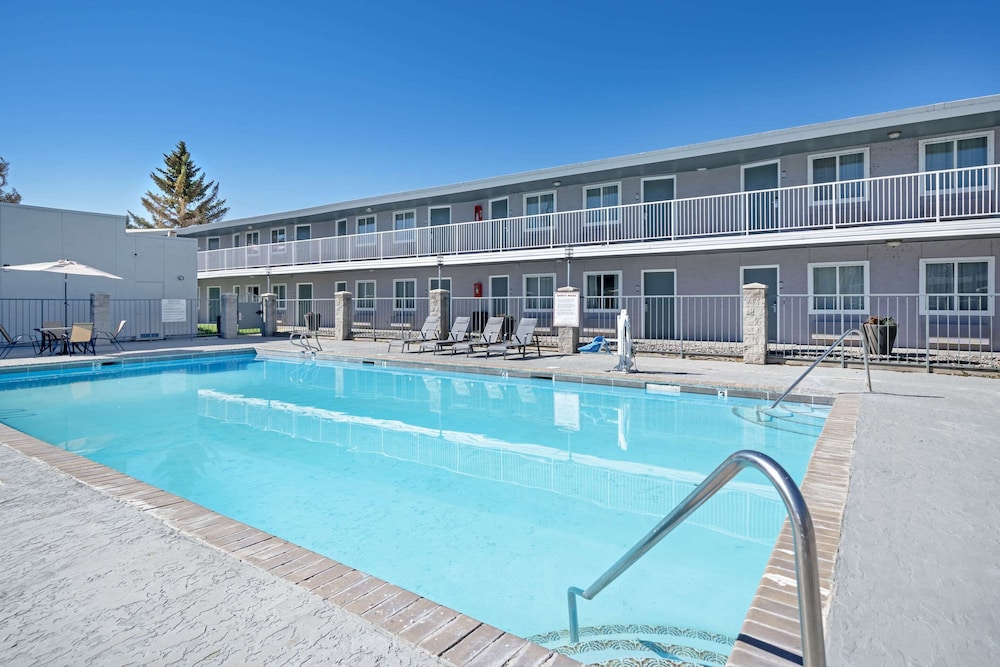 Quality Inn Idaho Falls 5/56