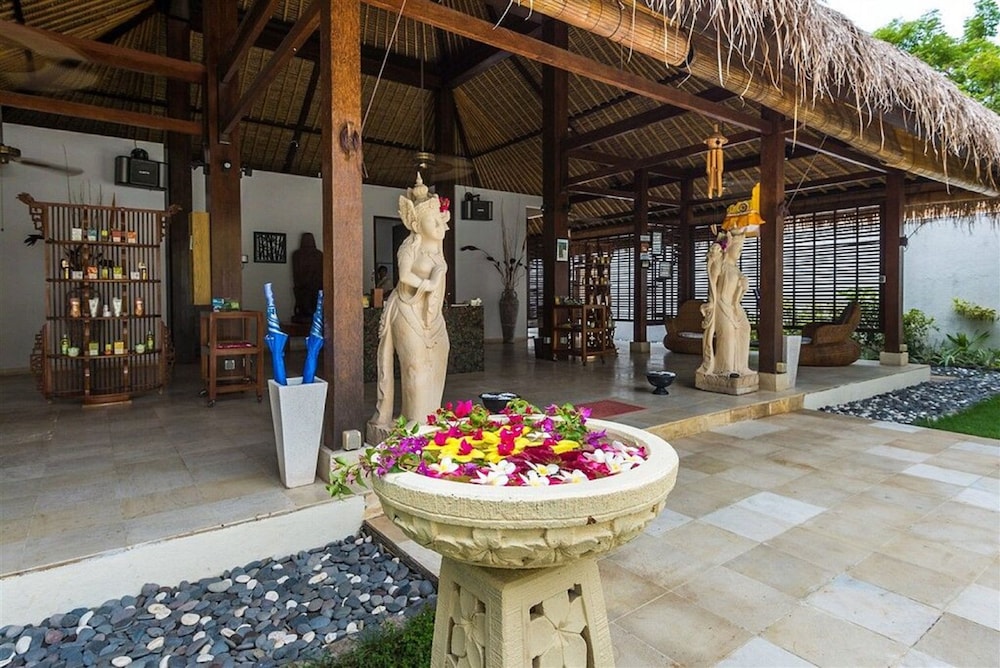 Siddhartha Ocean Front Resort Spa 6/50