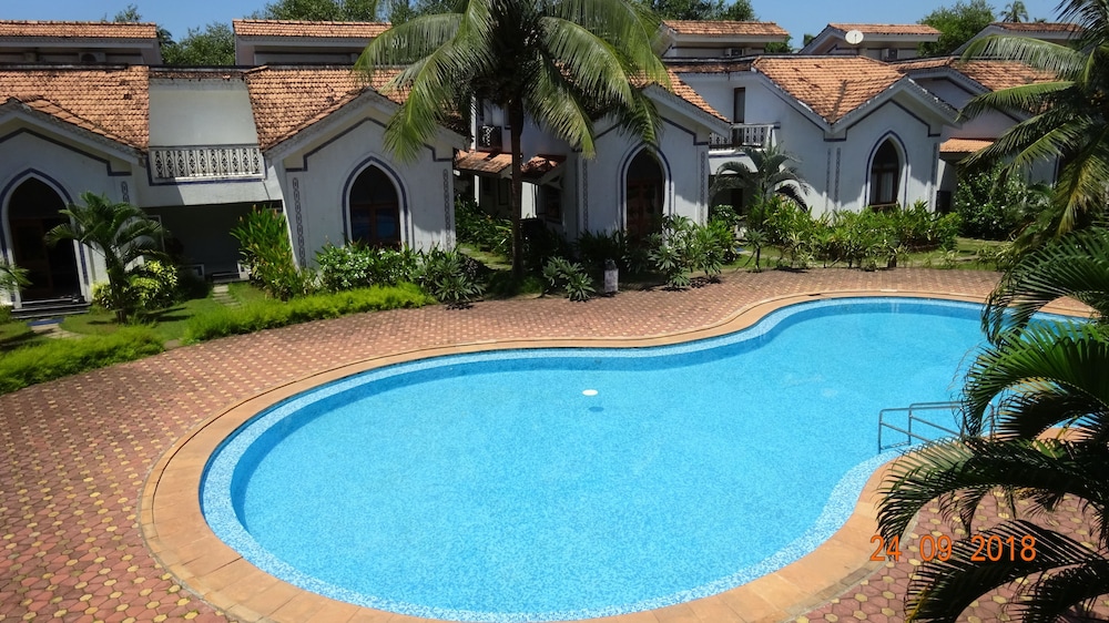 Riviera Hermitage 40/50