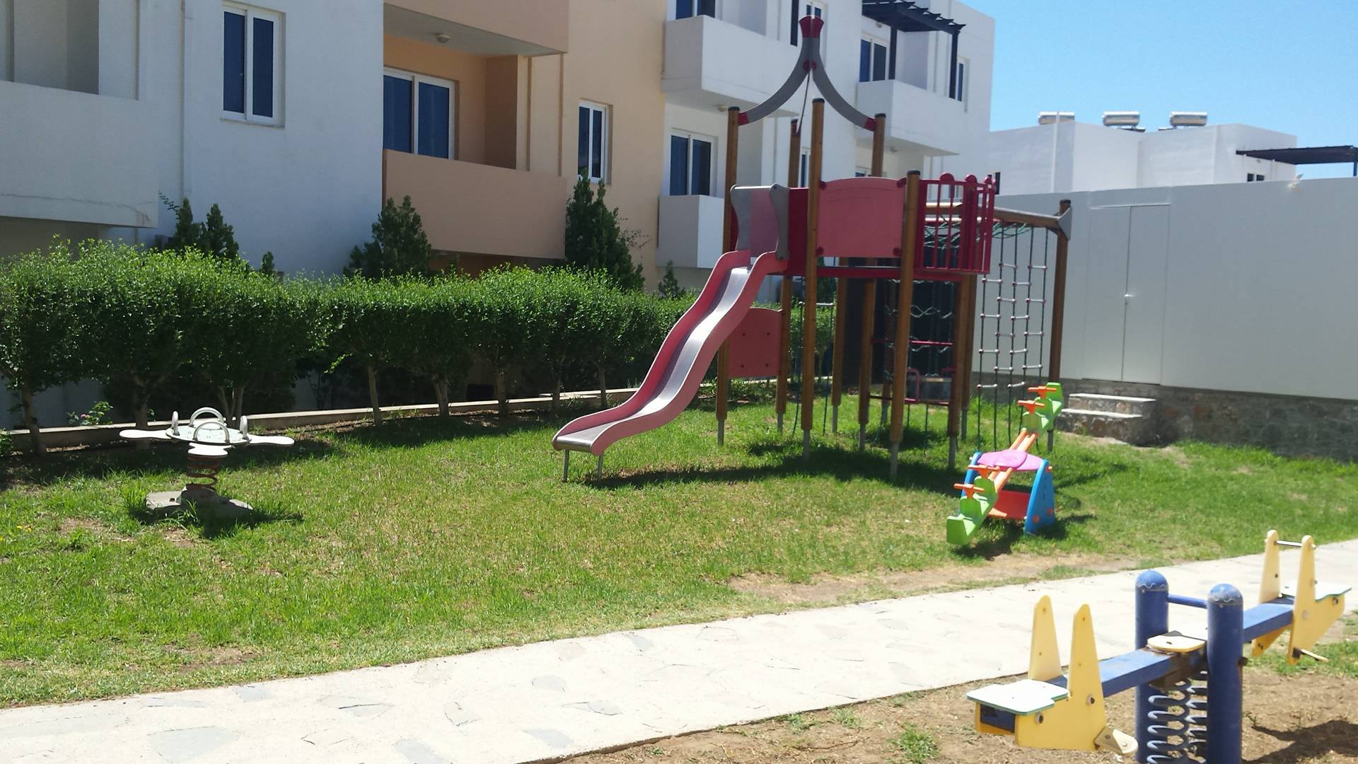 Matina Pefkos ApartHotel 42/68