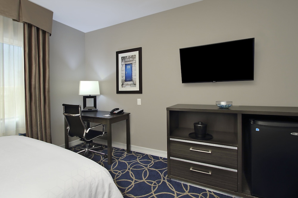 Holiday Inn Express Suites Houston North Iah Area 15/44