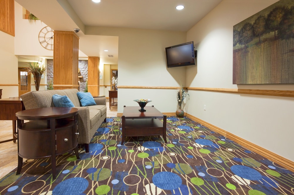 Holiday Inn Express Hotel And Suites Antigo 45/61