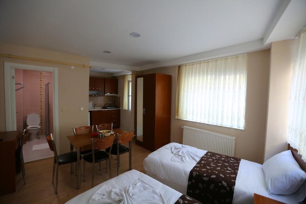 ISTANBUL FAMILY APARTMENTS 19/40
