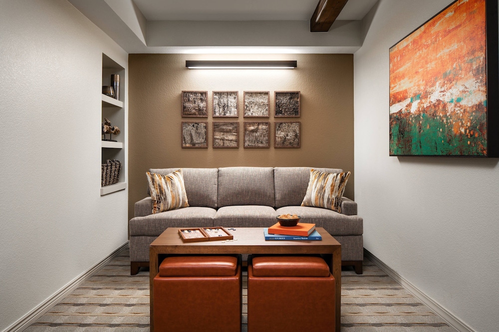 Sheraton Lakeside Terrace Villas at Mountain Vista Avon Vail Valley 15/18